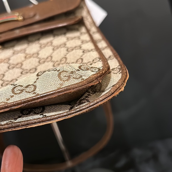Gucci RARE Vintage Messenger Bag W/ Wallet Bundle. 
EUC No CALL OUTS! Beautiful! - Picture 8 of 16